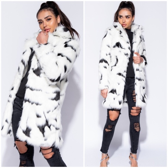 SALE! LAST Eva | Luxurious Faux Fur Coat - Picture 2 of 6